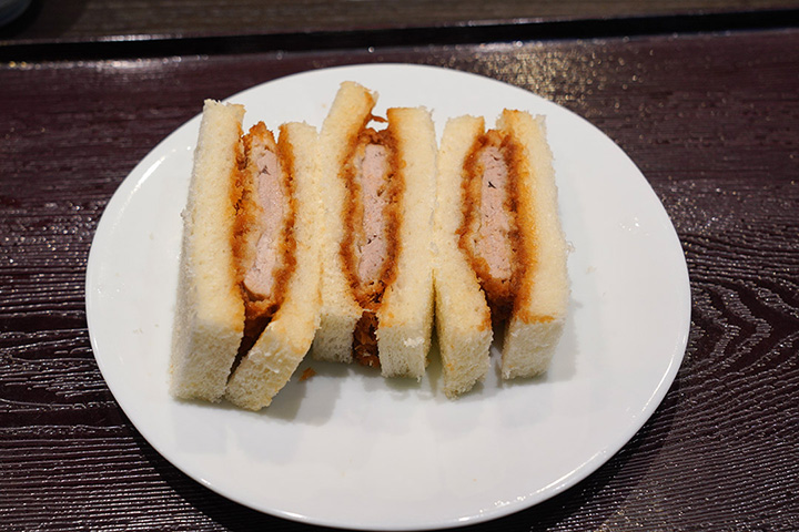 ヒレかつサンド3切れ