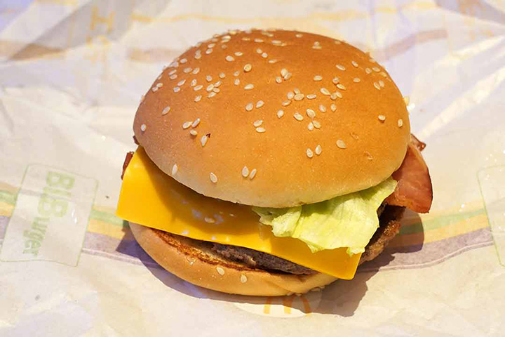 倍ベーコンレタスバーガー