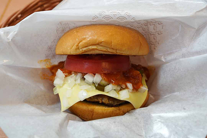 スパイシーモスチーズバーガー