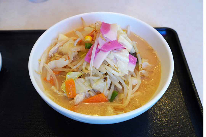 野菜たっぷり食べるスープ